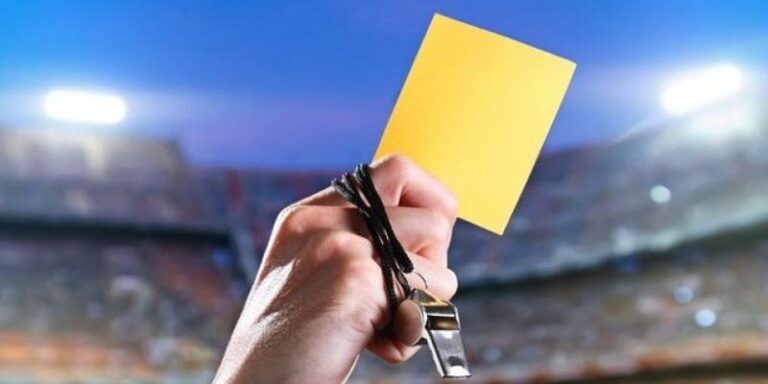 Hướng dẫn tính kèo cược thẻ phạt cơ bản
